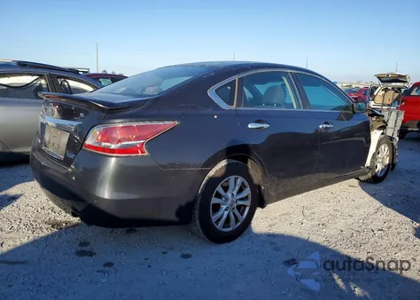 2014 Nissan Altima 2.5 from USA, damaged, VIN 1N4AL3AP0EC275873